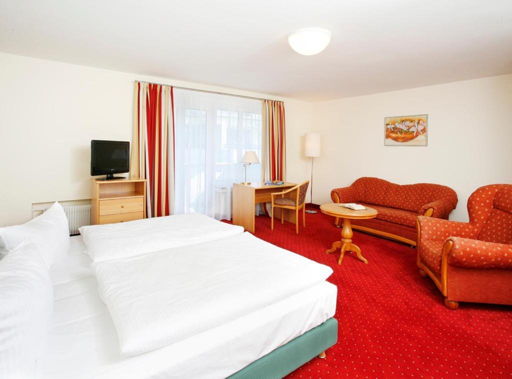 Hotel Biederstein Am Englischen Garten Μόναχο Εξωτερικό φωτογραφία